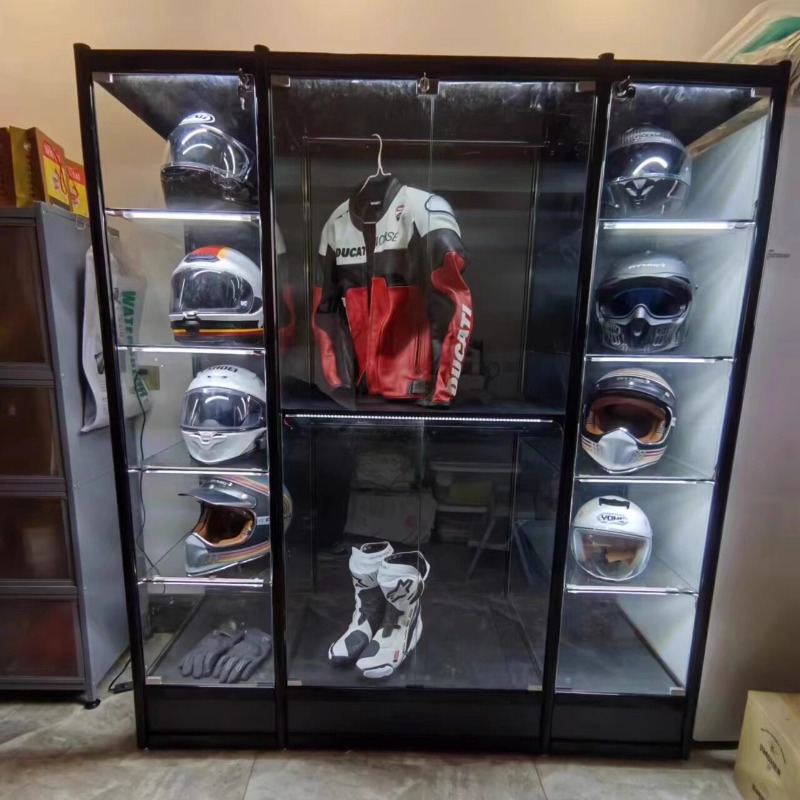 Rak Display Helm Sepeda Motor  - Motorcycle Gear Display Rack ulasan dan harga